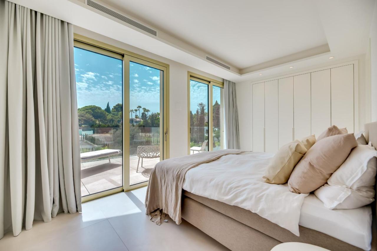 Apartment About Benalus Sky *