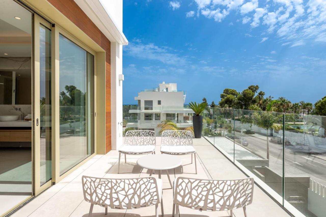 About Benalus Sky Apartment